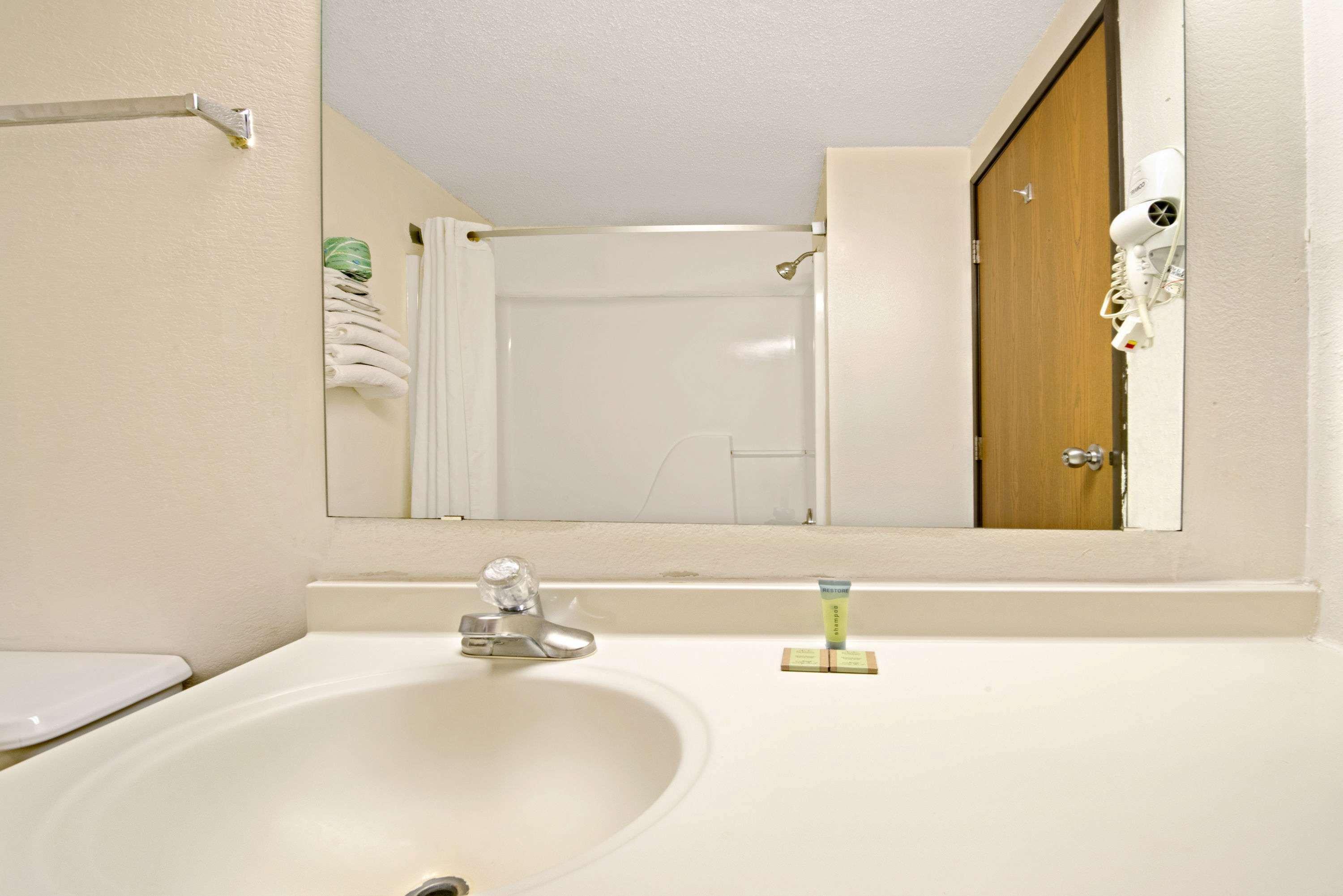 Super 8 By Wyndham Plano/Dallas Area Exterior foto